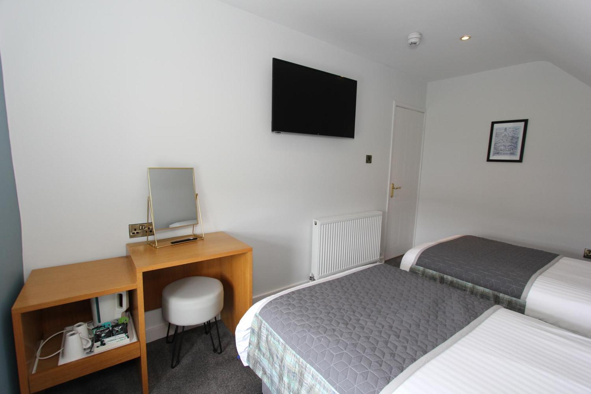 Gwesty Nanhoron Arms Hotel Нефин Екстериор снимка